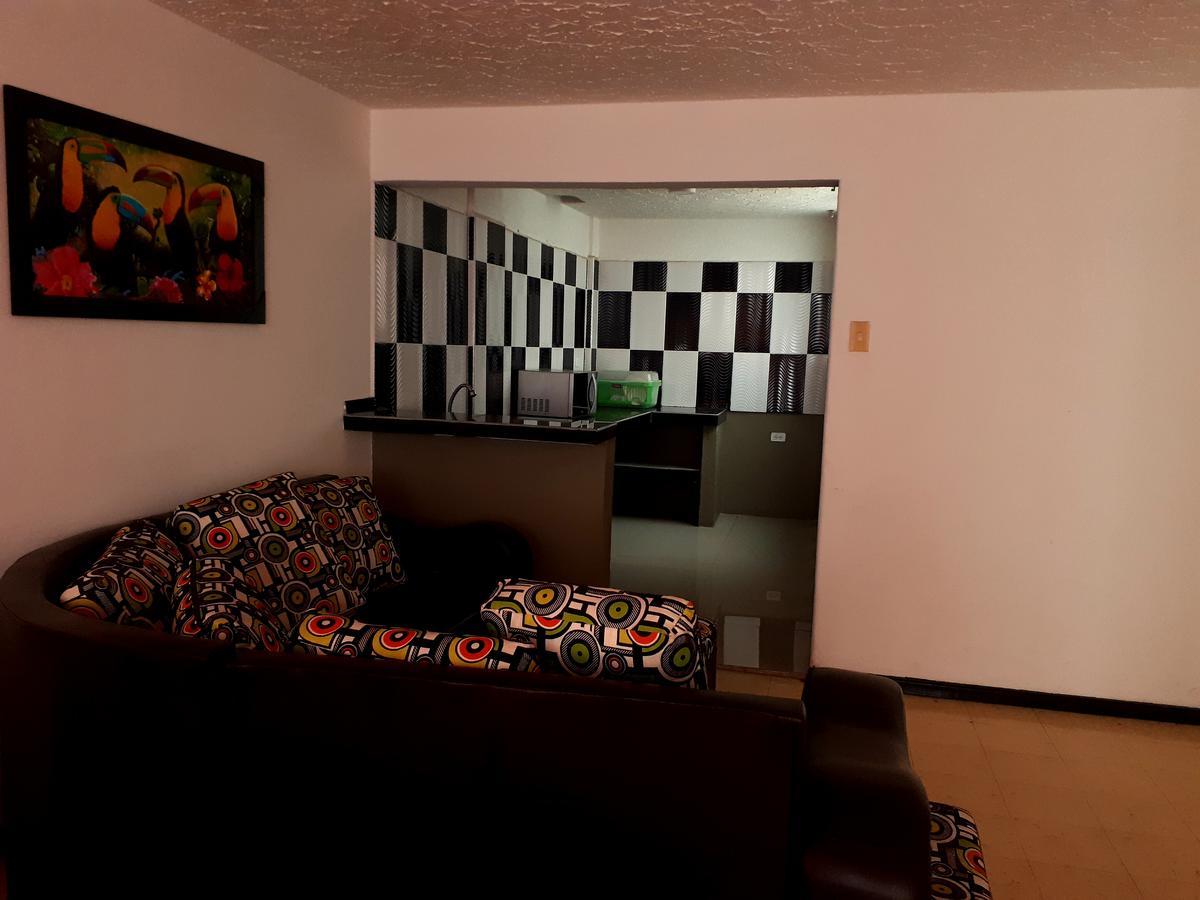 Hotel Dinnar 伊皮亚莱斯 外观 照片